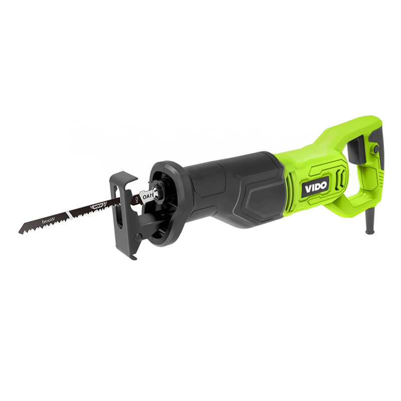 scie à piston 710w