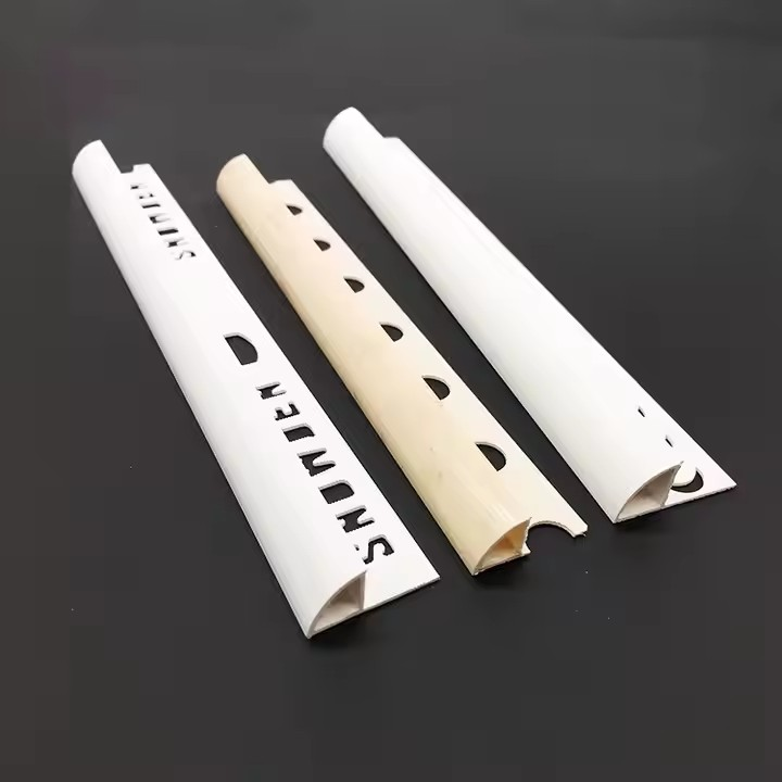 baguette profilé blanc thumbnail 2